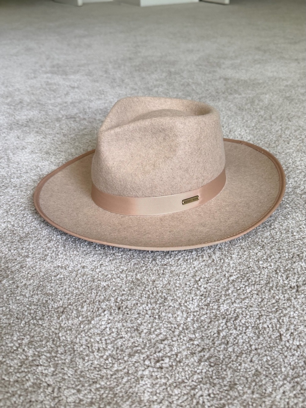 Gigi Pip Monroe Rancher Western Fedora Hat for Women, 100% Wool Oatmeal S/M 57